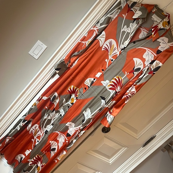 Stunning Satin Maxi Shirt Dress - Picture 2 of 3